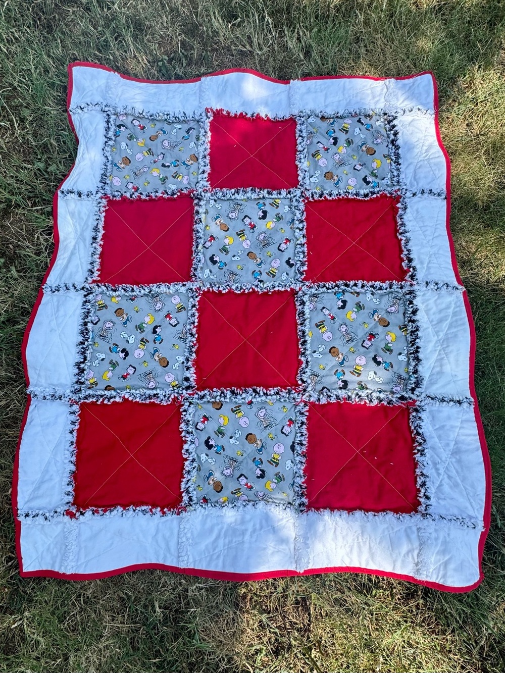 Peanuts Snoopy Charlie Brown Handcrafted  Rag Quilt -Baby/Toddler